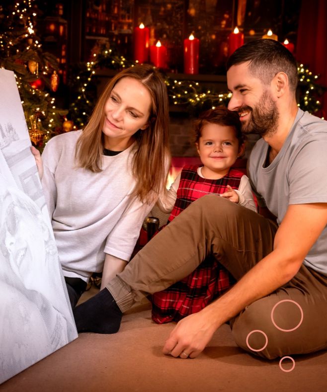 A tökéletes karácsonyi ajándék az egész családnak! Hozza össze családját a karácsonyfa alatt egy egyedi pontfestménnyel,...